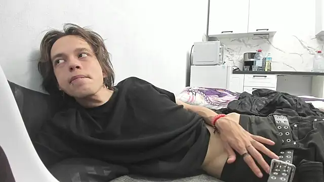 Nolan Sagee online show from July 7, 7:34 am