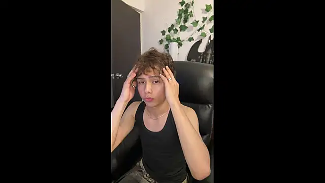 DanteSaint online show from May 28, 7:34 pm