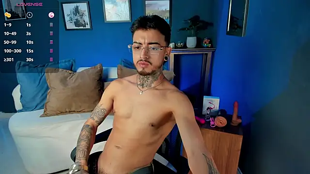 keneth Collins online show from June 7, 1:29 pm