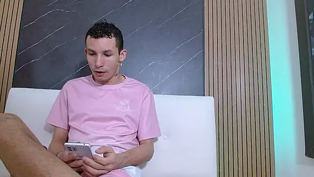 Isak Berekoa online show from May 29, 3:16 am
