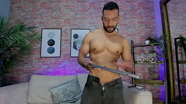 mike-collinss online show from July 3, 7:40 pm