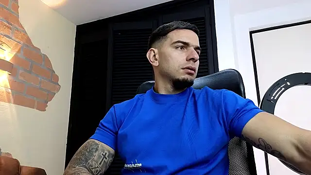 Josh miller01 online show from August 4, 1:26 pm