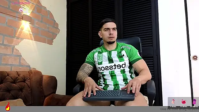 Josh miller01 online show from August 1, 1:54 pm