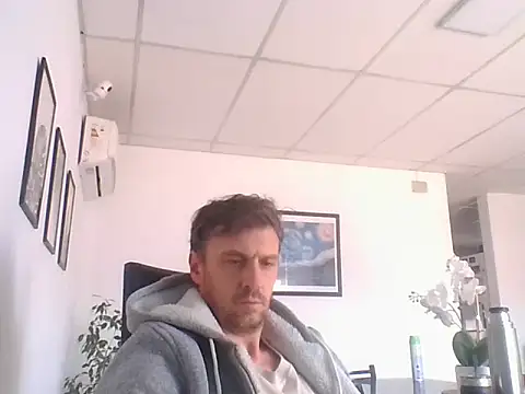 sebasevi online show from May 29, 3:22 pm