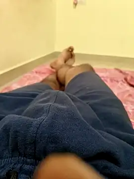 1Horny Boy1 online show from August 9, 4:29 am