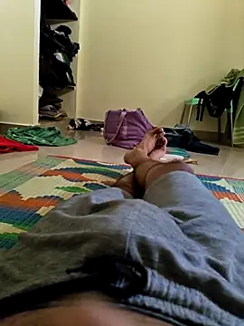 1Horny Boy1 online show from July 18, 3:02 am