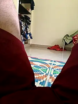 1Horny Boy1 online show from July 27, 3:46 am