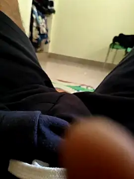 1Horny Boy1 online show from July 8, 3:54 am