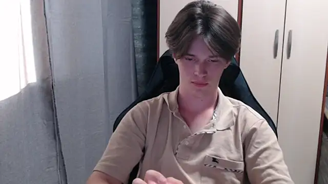 arthur   king online show from July 28, 4:39 pm