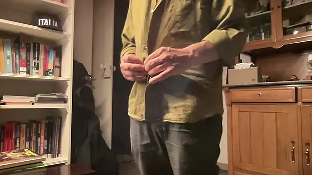 cuchacho online show from July 16, 11:01 pm