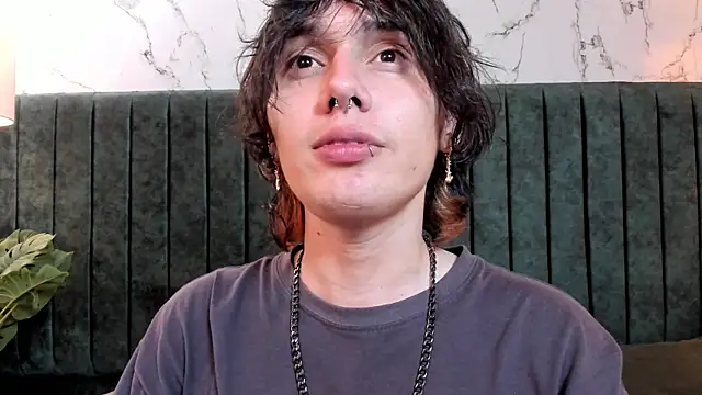 Brunodeluca  online show from July 24, 3:47 am