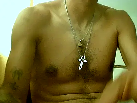 Negritohot3682 online show from June 17, 8:21 pm