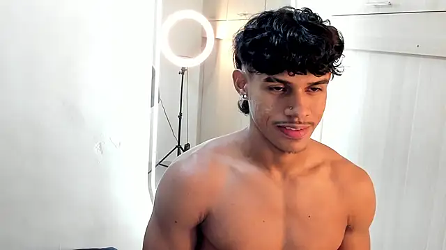 Joao da silva19 online show from June 3, 1:02 pm