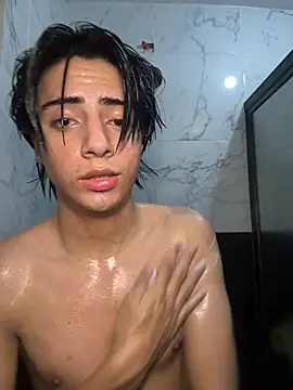 Alesexito online show from July 2, 1:37 am