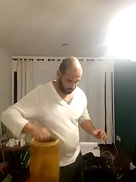 Carlos02145 online show from July 23, 10:40 pm