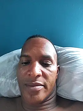 luis391986 online show from July 6, 11:05 pm