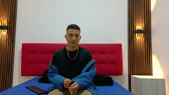 Dogerman 01 online show from June 3, 11:45 am