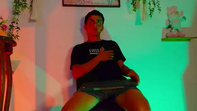 Vincent Kane online show from July 18, 3:02 am