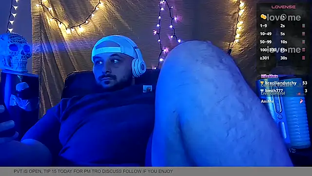 Johnnydepth3369 online show from May 21, 10:14 pm