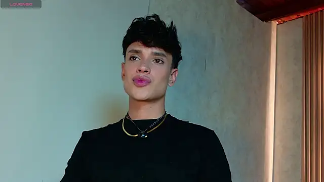 Ander asford77 online show from June 9, 12:51 pm
