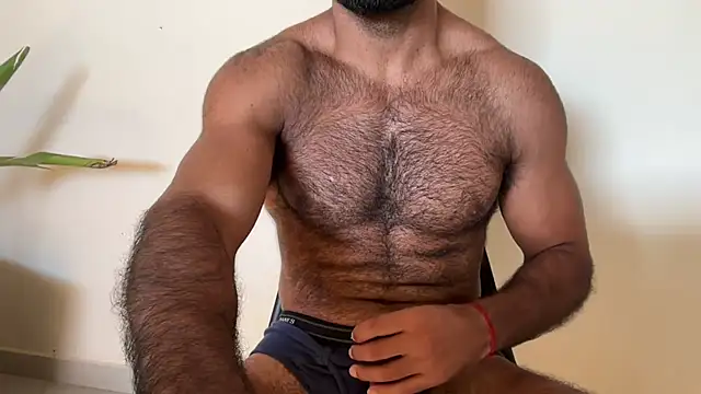 brazilianhairy online show from June 2, 6:20 pm