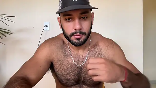 brazilianhairy online show from July 18, 4:01 pm