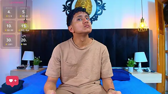Thiago Nova online show from June 11, 3:15 am