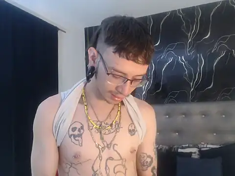 Ryan Owenss online show from July 1, 2:23 am