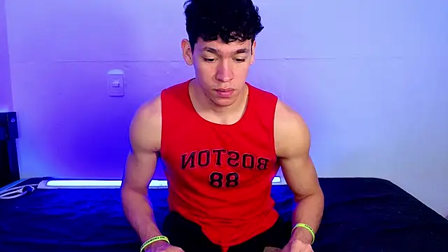 Luke Muscle online show from June 3, 1:13 pm