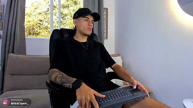 NickCopeer  online show from July 30, 12:48 pm