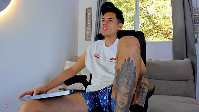 NickCopeer  online show from July 11, 2:19 pm