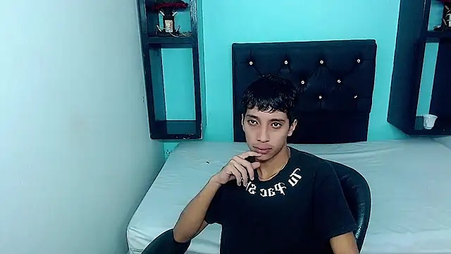 jl brayan12 online show from June 16, 7:27 pm