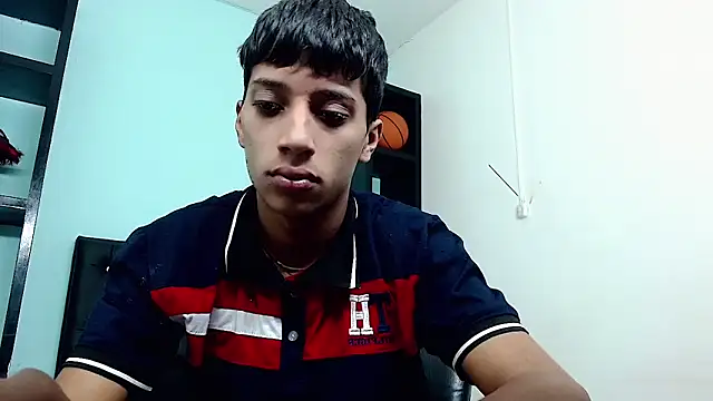 jl brayan12 online show from May 26, 8:05 pm
