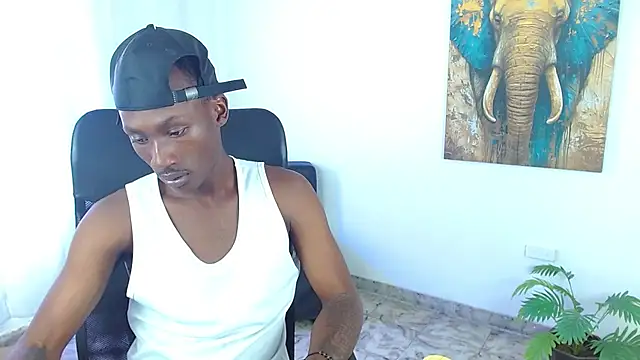 alexaandro18 online show from June 20, 8:36 pm