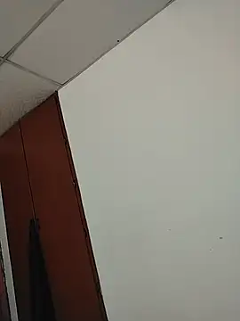 Kkjjjjnbbj online show from August 8, 1:34 am