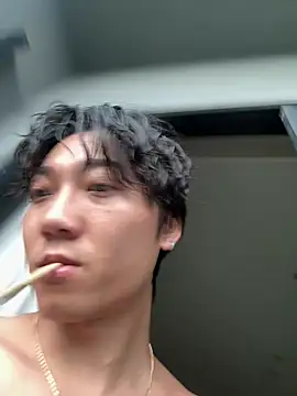 YourBadboy718 online show from July 16, 10:00 am