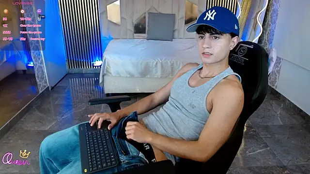 Kyler tay online show from July 21, 12:07 pm