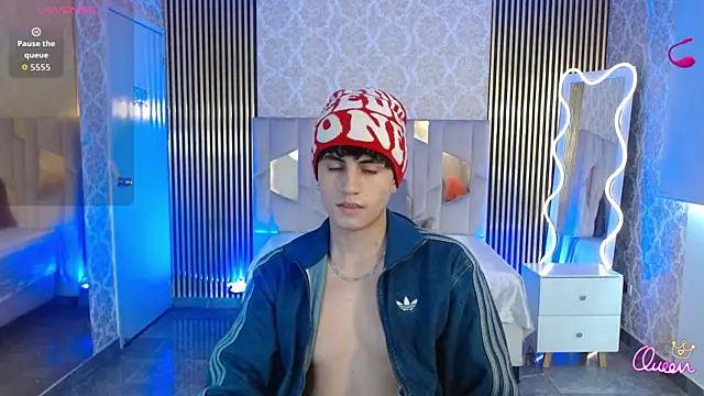 Kyler tay online show from July 16, 12:01 pm