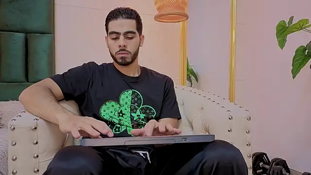 Jadiel Stone online show from June 22, 12:20 pm