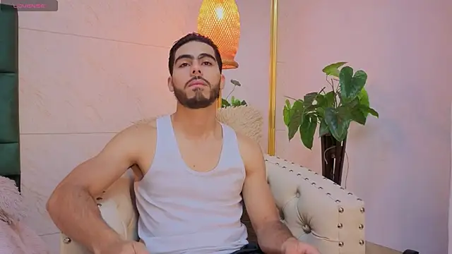 Jadiel Stone online show from June 18, 12:21 pm