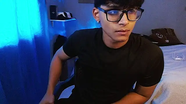 Mr yisuzz online show from July 20, 12:29 pm