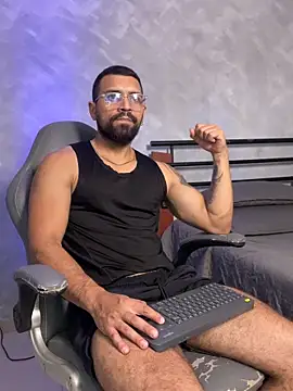 RoccoSaenz online show from June 16, 7:49 pm