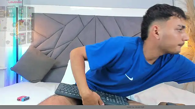 LiamBlake  online show from July 13, 6:21 pm