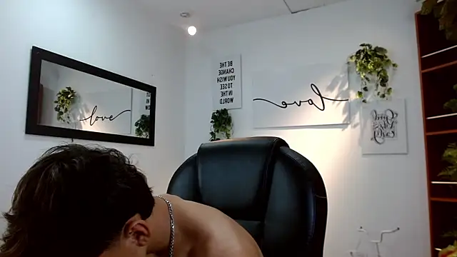 Ryan grayx online show from June 12, 2:48 pm