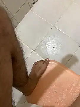 WildloveDuo online show from June 8, 2:34 am