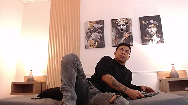 Diego salvatore online show from July 16, 2:57 pm