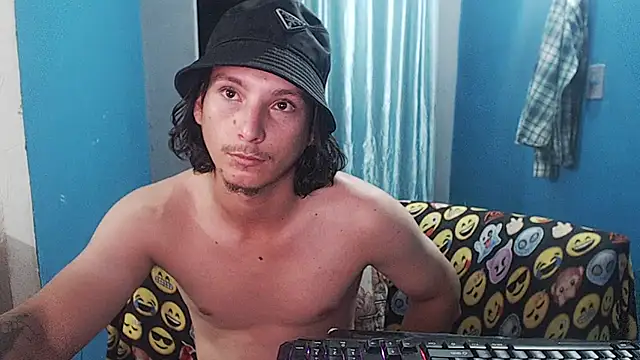 MrKingsaintx online show from July 12, 1:29 am