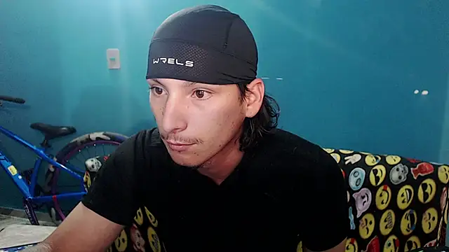 MrKingsaintx online show from June 16, 9:22 am