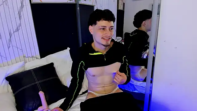 Alexlux1 online show from June 6, 3:45 am