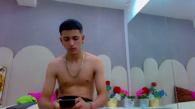 max cum30 online show from June 10, 7:58 pm